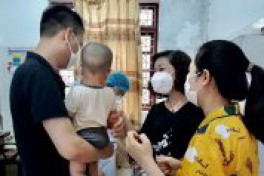 Hội LHPN Hà Nội giám sát chiến dịch bổ sung vitamin A trên địa bàn