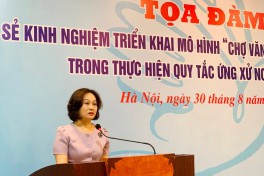 Phụ nữ Thủ đô tọa đàm xây dựng chợ văn minh, an toàn, hiệu quả