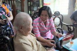 Hội LHPN Hà Nội tri ân những gia đình chính sách, có công với cách mạng: “Thế hệ chúng con luôn biết ơn các bà, các mẹ”