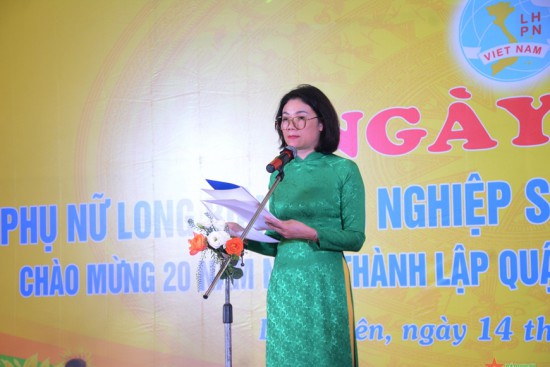 Sôi nổi ngày hội của phụ nữ quận Long Biên