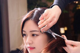 Trung tâm Giáo dục nghề nghiệp và hỗ trợ phát triển phụ nữ Hà Nội mở ra cơ hội nghề nghiệp cho các bạn trẻ yêu nghề tóc