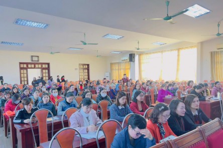 Hội LHPN huyện Thanh Trì: tuyên truyền phòng chống sản xuất, mua bán, vận chuyển, tàng trữ, sử dụng pháo nổ, vũ khí, vật liệu nổ