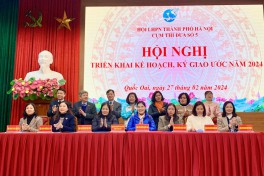 Cụm Thi đua số 5, Hội LHPN Hà Nội ký giao ước thi đua năm 2024: Mỗi huyện nhân rộng 3 mô hình “Phụ nữ tham gia phân loại, xử lý rác hữu cơ tại hộ gia đình“