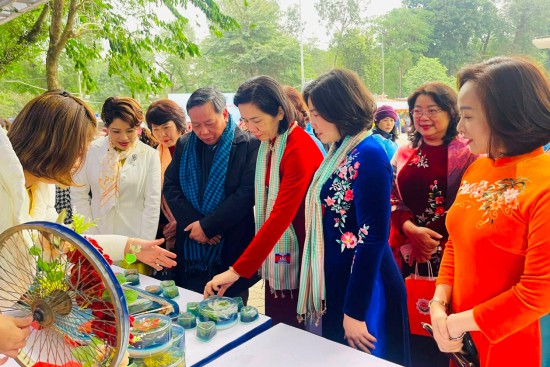 Hơn 1.000 người tham dự Festival “Phụ nữ Thủ đô vì hòa bình, phát triển” năm 2024