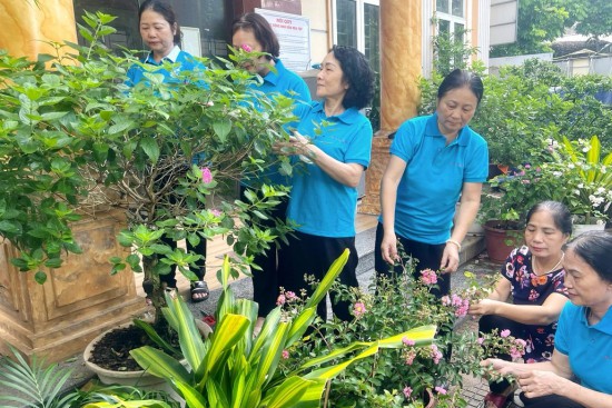 Hà Nội: Hội viên, phụ nữ thị trấn Văn Điển tạo không gian sống gần gũi với thiên nhiên