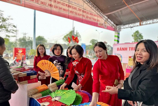 Phụ nữ Thủ đô có trách nhiệm xây dựng thành phố hoà bình, sáng tạo