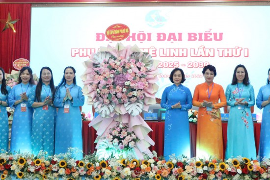Đại hội đại biểu phụ nữ xã Mê Linh lần thứ I, nhiệm kỳ 2025-2030: Phụ nữ Mê Linh “Đoàn kết - Dân chủ - Đổi mới - Đột phá - Phát triển” góp phần xây dựng tổ chức Hội vững mạnh
