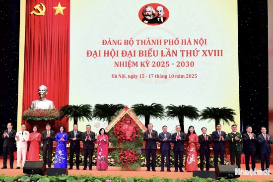 Khai mạc trọng thể Đại hội đại biểu Đảng bộ thành phố Hà Nội lần thứ XVIII, nhiệm kỳ 2025-2030