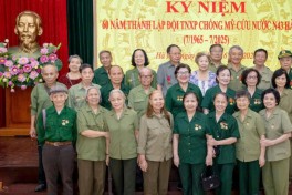 Những đóa hoa thép nơi đại ngàn