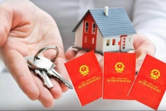 Công chứng điện tử: Điểm tựa pháp lý mới bảo vệ tài sản nhà đất cho phụ nữ nông thôn