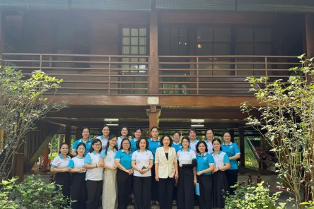 Phụ nữ Thủ đô thi đua làm theo lời Bác