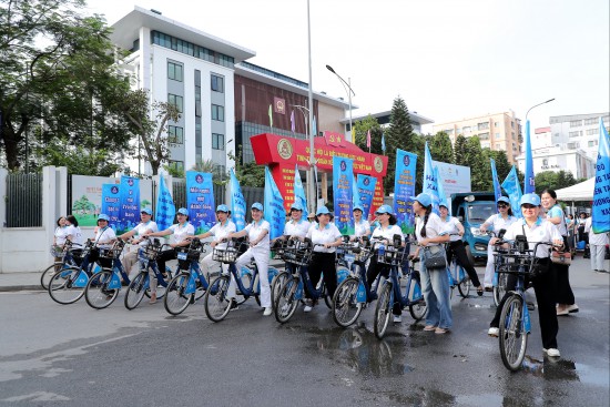 Phụ nữ Thủ đô chung tay hành động vì môi trường Xanh