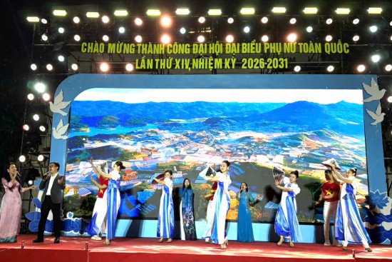 Đặc sắc chương trình nghệ thuật chào mừng thành công Đại hội đại biểu phụ nữ toàn quốc XIV