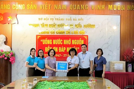 Hội LHPN Hà Nội: Thăm, tri ân thân nhân liệt sĩ, thương bệnh binh, người có công nhân kỷ niệm 79 năm Ngày Thương binh- Liệt sĩ