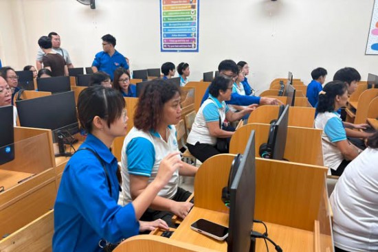 100 ngày cao điểm tháo gỡ điểm nghẽn, tăng tốc chuyển đổi số ở Thủ đô