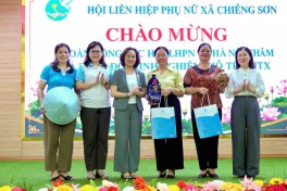 Kết nối kinh nghiệm, mở rộng cơ hội phát triển kinh tế tập thể cho phụ nữ