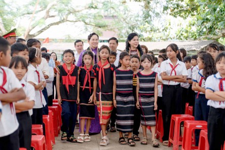 Bữa ăn đủ đầy, nuôi dưỡng những ước mơ